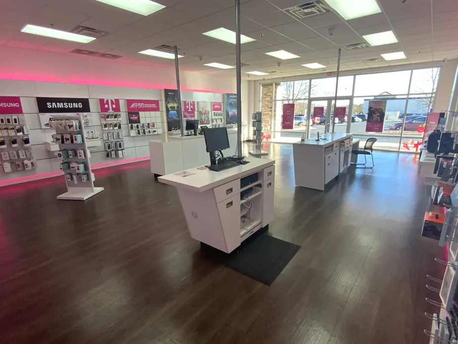  Interior photo of T-Mobile Store at Centre at Culpeper, Culpeper, VA 