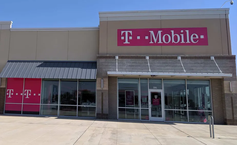 Exterior photo of T-Mobile store at N Tarrant Pkwy & I-35, Ft Worth, TX