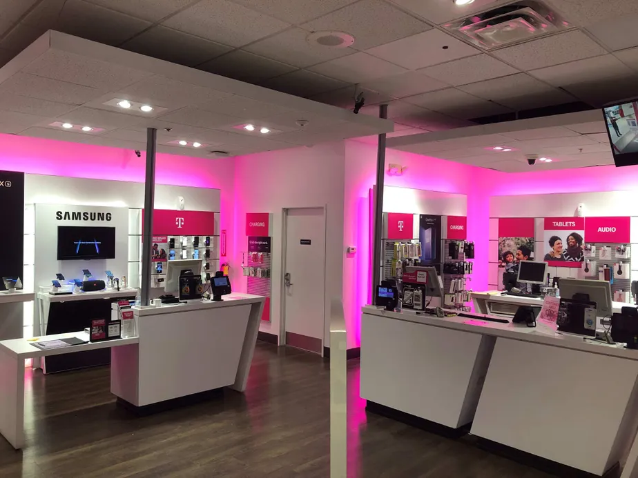 Interior photo of T-Mobile Store at Cumberland Mall, Atlanta, GA