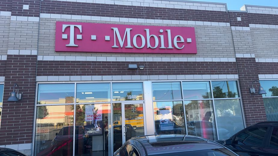 Exterior photo of T-Mobile Store at N Cicero Ave & W Armitage Ave, Chicago, IL