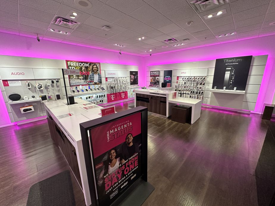 Interior photo of T-Mobile Store at Arrowhead Mall, Glendale, AZ