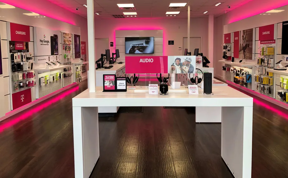 Interior photo of T-Mobile Store at Grand Parkway & Harlem Rd, Richmond, TX