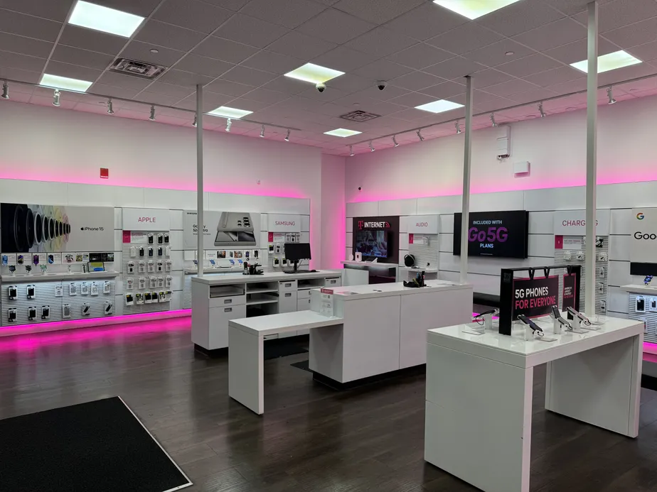  Interior photo of T-Mobile Store at The Shops At Skyview, Flushing, NY 