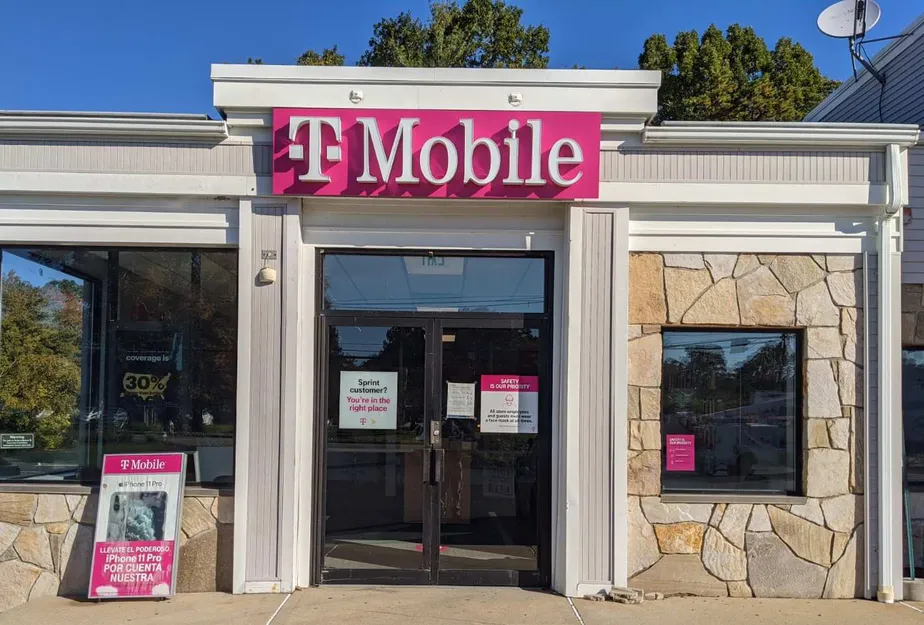 Exterior photo of T-Mobile store at George Washington Hwy & Albion Rd, Lincoln, RI