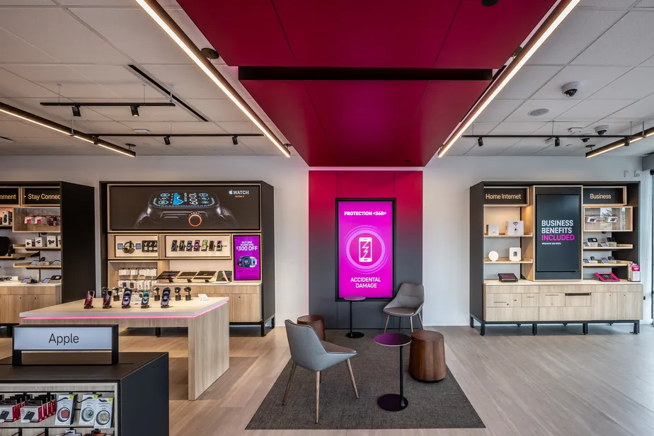  Interior photo of T-Mobile Store at Bridgeport Way & 100th, Lakewood, WA 