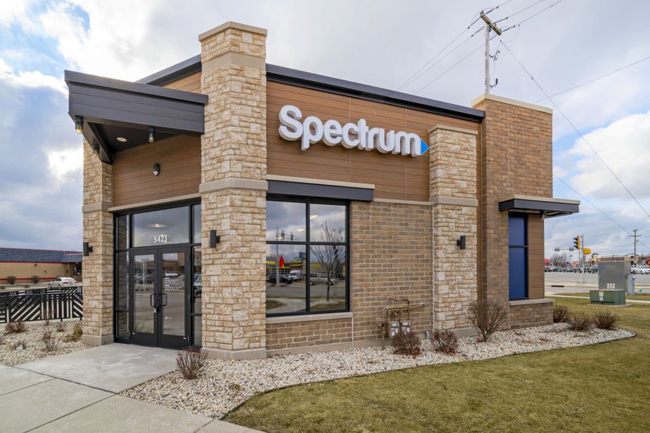 Spectrum - 5423B Washington Ave 