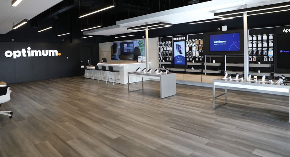  Kingman-Stockton 8563 Inside Store.jpg 