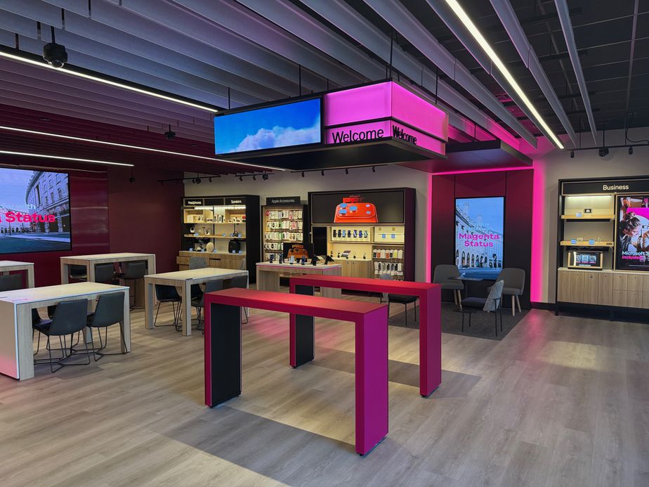  Interior photo of T-Mobile Store at West BRd St at Short Pump, Richmond, VA 