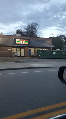 Image gallery for 7-Eleven