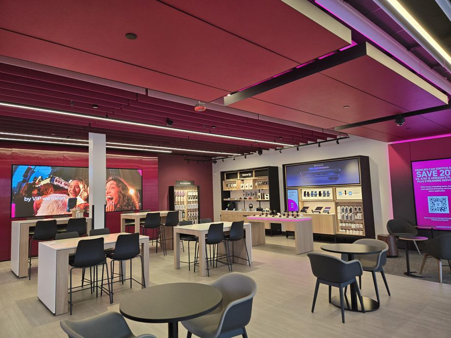 Interior photo of T-Mobile Store at Randall & County Line, Algonquin, IL