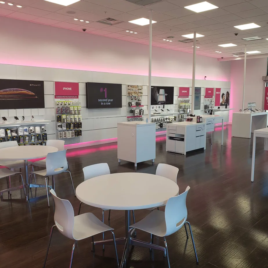 T-Mobile Farmington Station | Farmington, UT