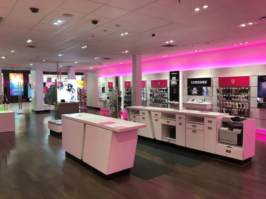 Interior photo of T-Mobile Store at The Florida Mall IN-Line, Orlando, FL