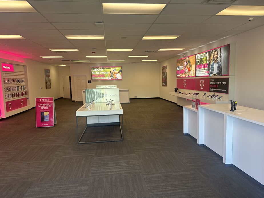 Interior photo of T-Mobile Store at Market Place at Locust Grove, Locust Grove, GA