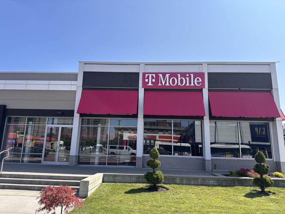 Exterior photo of T-Mobile Store at White Plains Rd & Story Ave, Bronx, NY