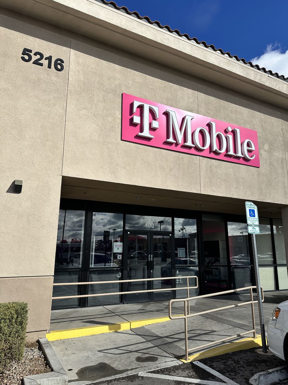 Exterior photo of T-Mobile Store at Boulder Hwy & Nellis, Las Vegas, NV