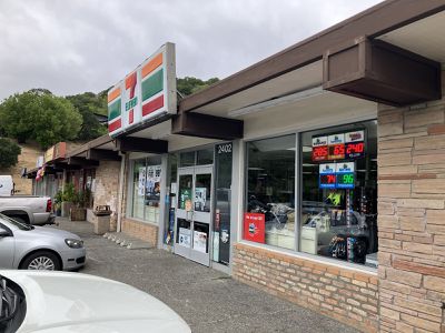 Image gallery for 7-Eleven