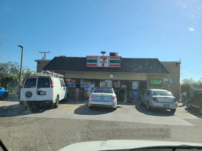 Image gallery for 7-Eleven
