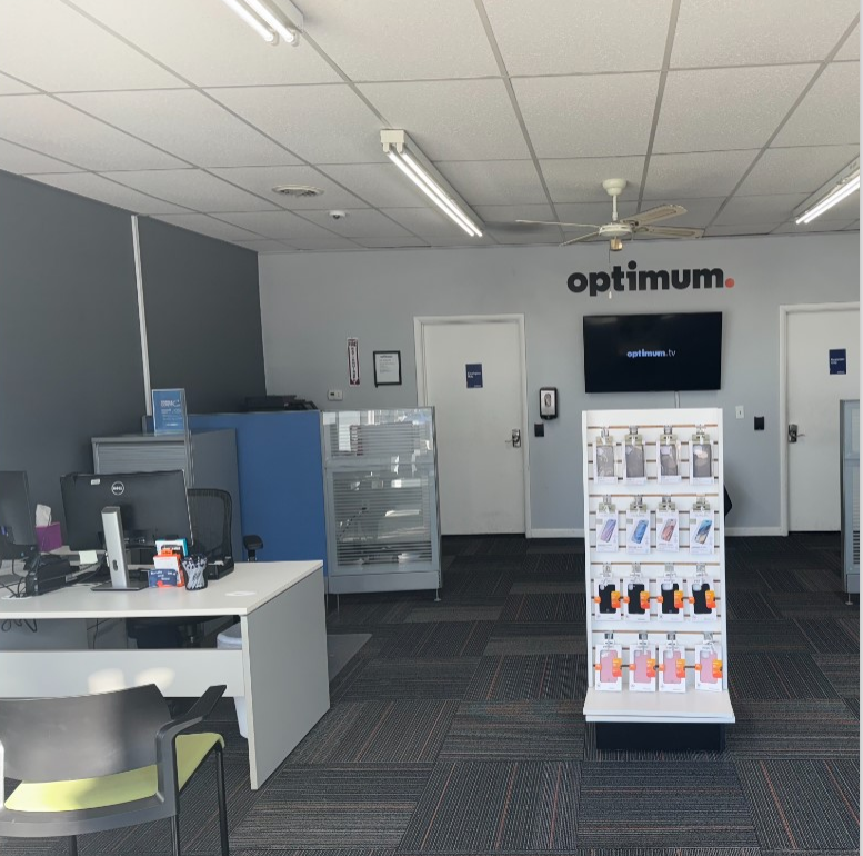 Aurora 8141 Inside Store.jpg