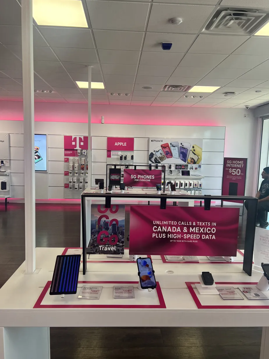 Interior photo of T-Mobile Store at Boca Chica, Brownsville, TX