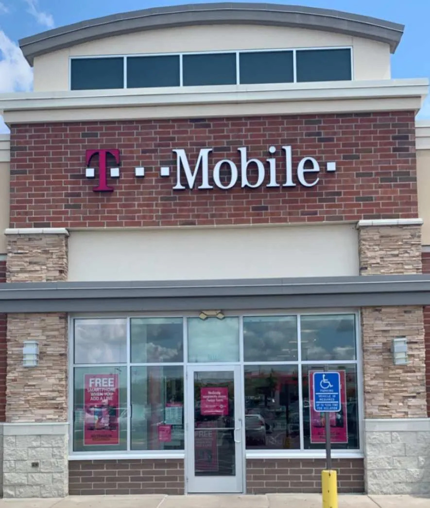 Exterior photo of T-Mobile store at Bass Lake Rd. & Shingle Creek Pkwy, Brooklyn Center, MN