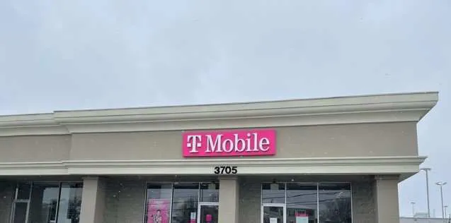 Exterior photo of T-Mobile store at Nicholasville Rd & Rojay Dr, Lexington, KY