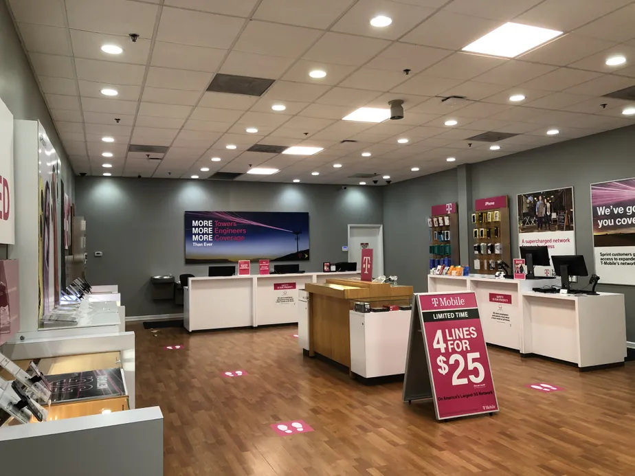  Interior photo of T-Mobile Store at Centreville Square, Centreville, VA 