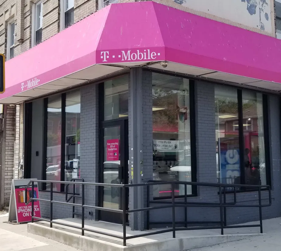  Exterior photo of T-Mobile store at Coney Island Ave & Avenue M, Brooklyn, NY 