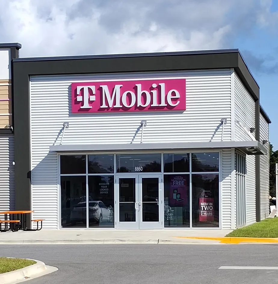 Exterior photo of T-Mobile Store at Navarre Pkwy & Ortega St, Navarre, FL
