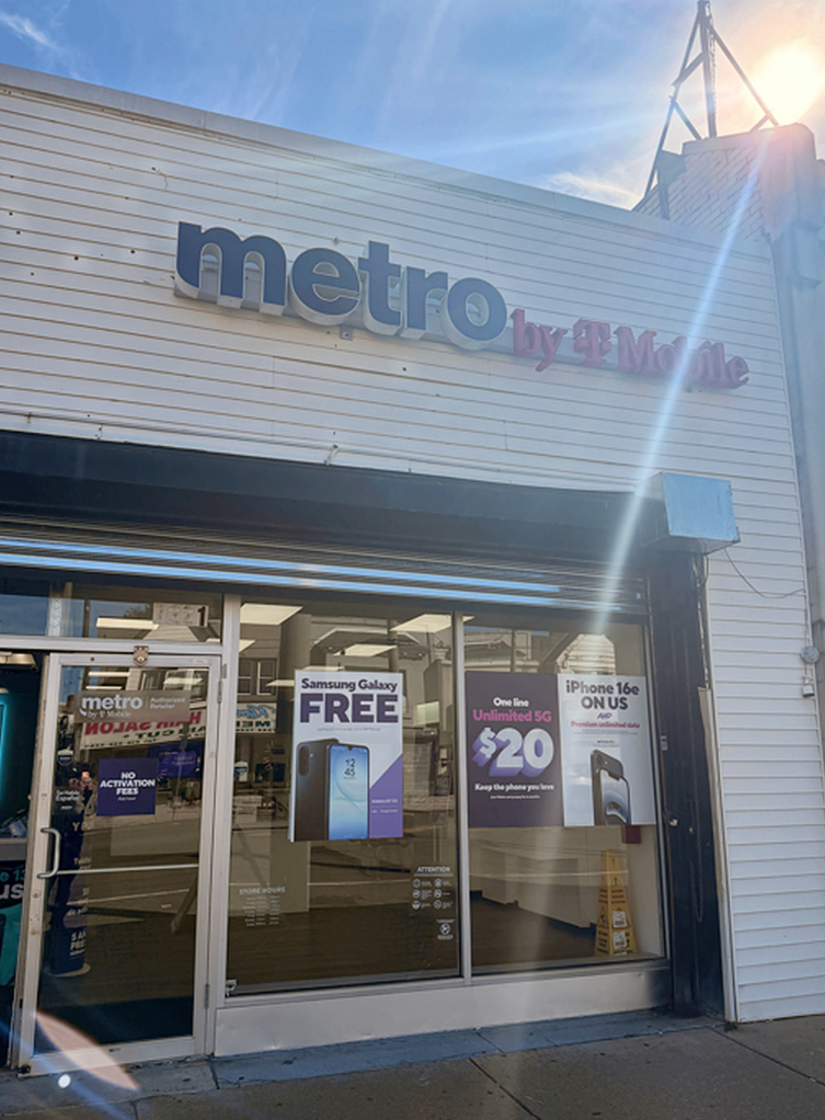Metro by T-Mobile 7221 Frankford Ave - 7221 Frankford Ave