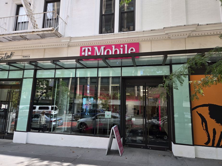 Exterior photo of T-Mobile Store at E 86th St & 3rd Ave, New York, NY