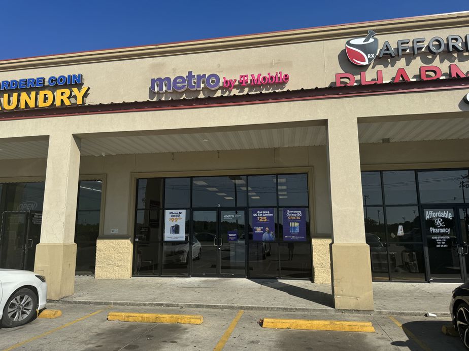 Image alt text