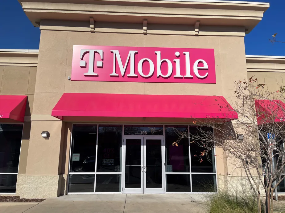  Exterior photo of T-Mobile Store at San Jose & Old River, Jacksonville, FL 