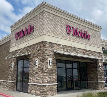 Exterior photo of T-Mobile Store at I-30 & Erby Campbell, Royse City, TX