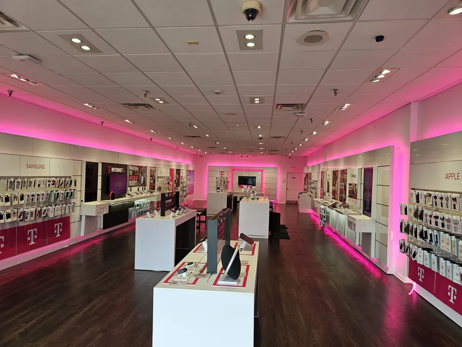 Interior photo of T-Mobile Store at Fair City Mall, Fairfax, VA 