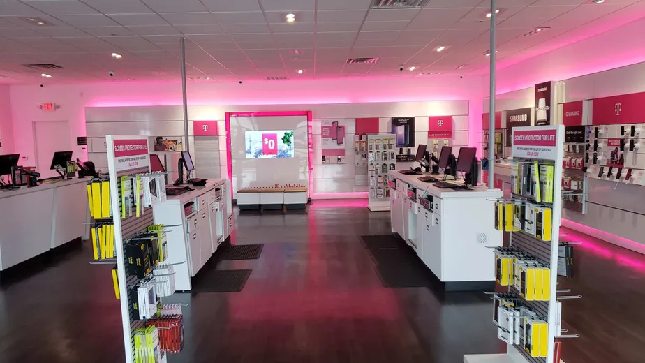 Interior photo of T-Mobile Store at Hunters Crossing & Louisville Rd., Alcoa, TN