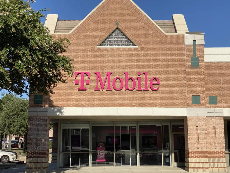 Exterior photo of T-Mobile Store at Macarthur & Kinwest Pkwy, Irving, TX