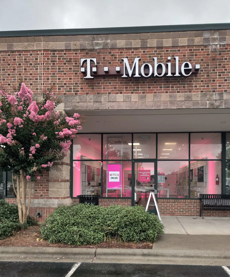 Exterior photo of T-Mobile Store at Cross Center Rd & NC-73, Denver, NC