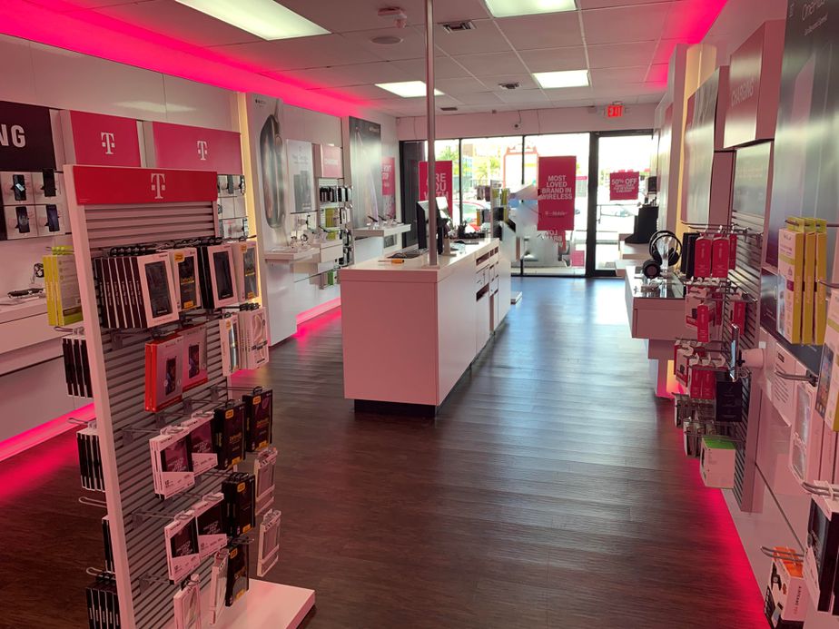 Interior photo of T-Mobile Store at W Hale St & US Hwy 287, Decatur, TX