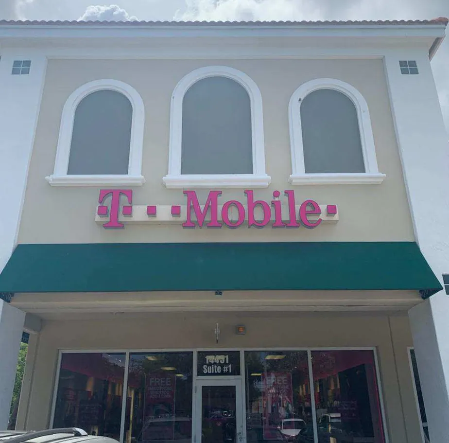 Exterior photo of T-Mobile store at S Military & Atlantic, Delray Beach, FL