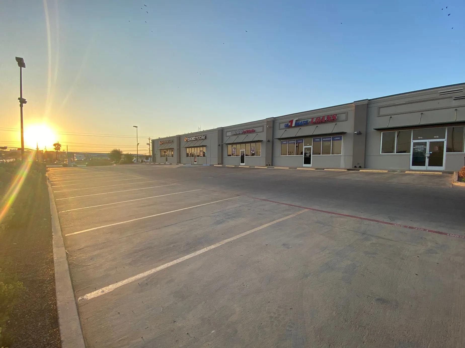 Metro by TMobile 3702 S Zapata Hwy Laredo, TX