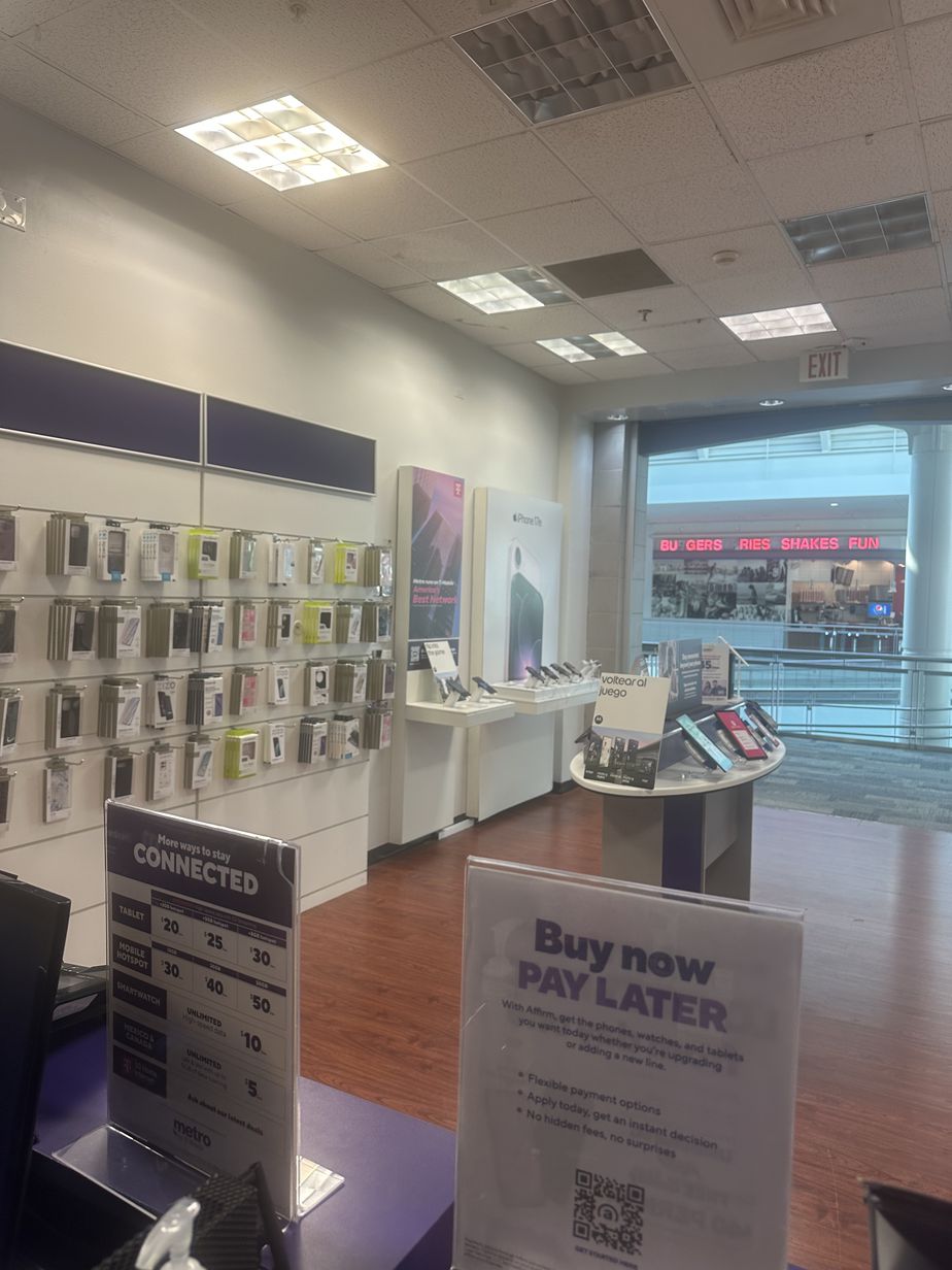 Metro by T-Mobile 250 Granite St - 250 Granite St 