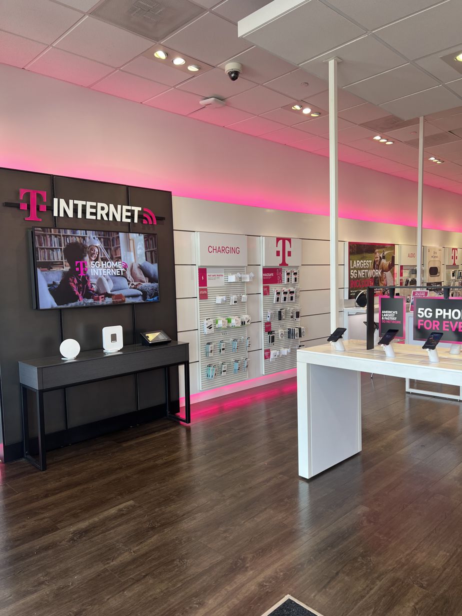 Interior photo of T-Mobile Store at Crosspoint Shopping Central, Hagerstown, MD