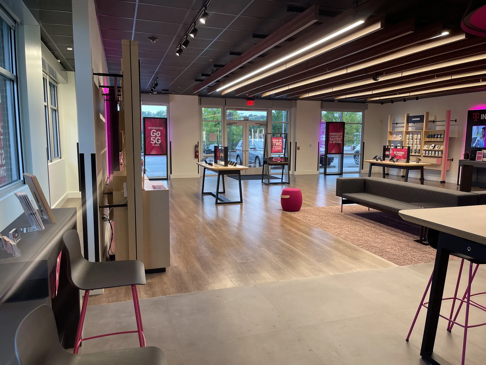 TMobile Woodstock Outlets Woodstock, GA