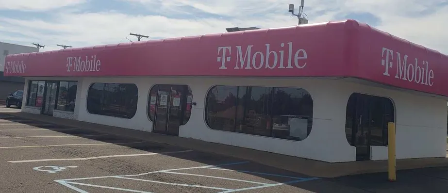 Exterior photo of T-Mobile store at W 14 Mile Rd & Concord Dr, Madison Heights, MI