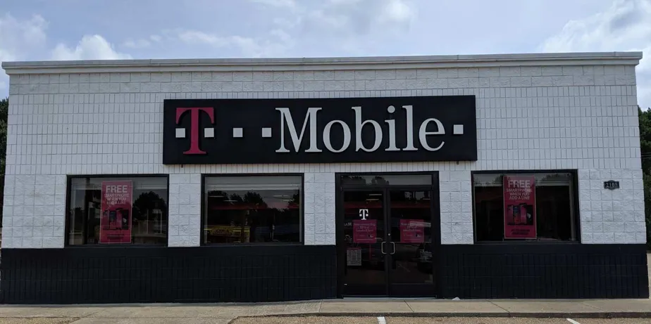 Exterior photo of T-Mobile store at Gilmer Rd & Toler Rd, Longview, TX
