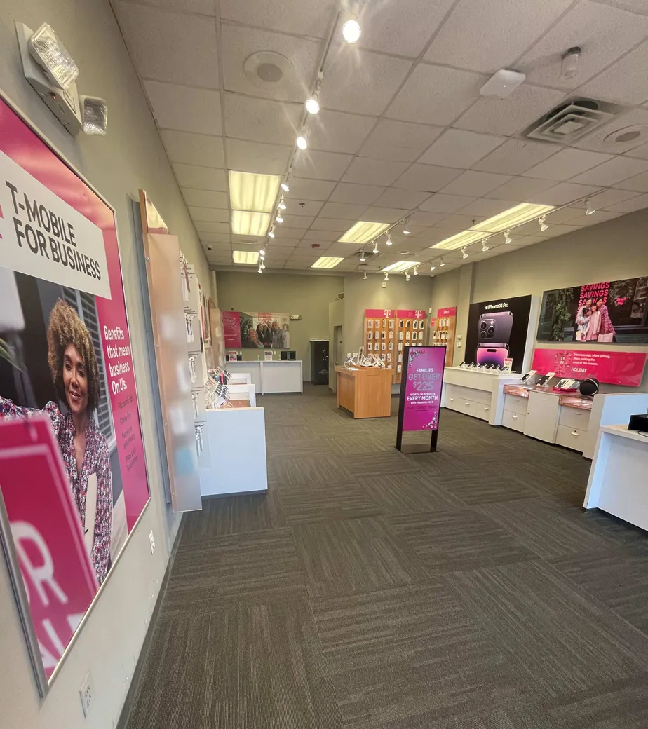 Interior photo of T-Mobile Store at Wayne Brentwood Plz Shpg Ctr, Wayne, NJ