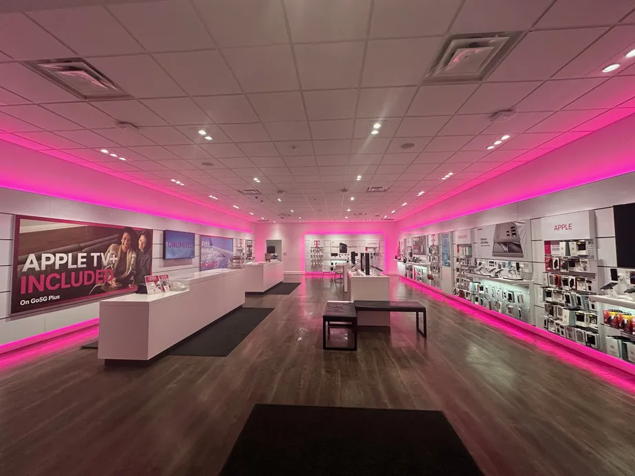  Interior photo of T-Mobile Store at Mahoning & Canfield, Austintown, OH 
