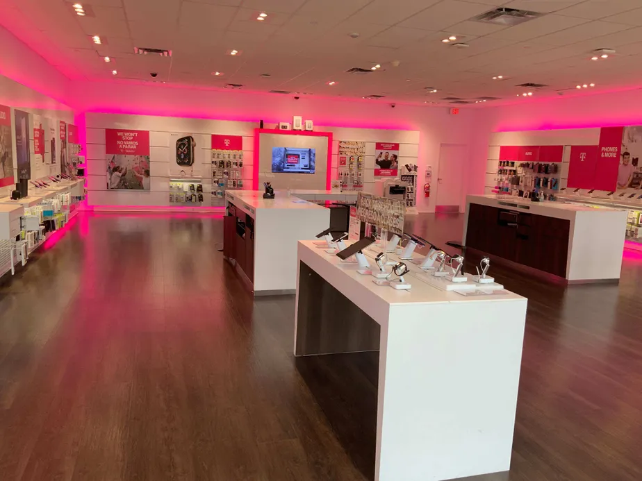 Interior photo of T-Mobile Store at Beltway 8 & Fort Bend Tollway, Houston, TX