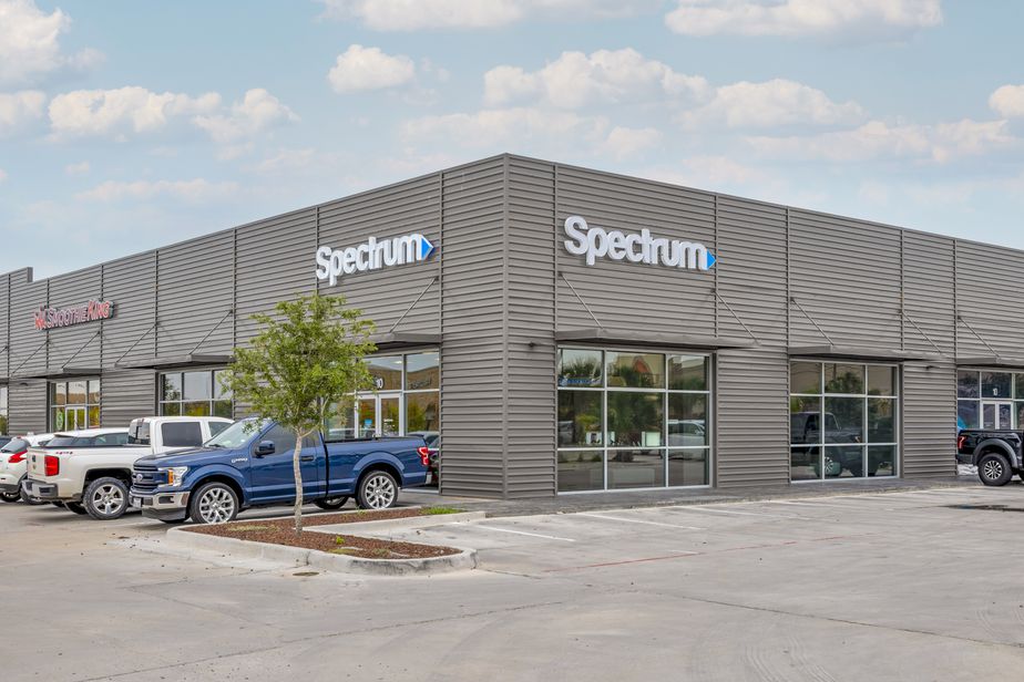 Spectrum - 3260 Galeno Crossing 