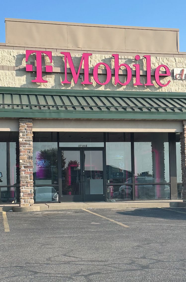 Exterior photo of T-Mobile Store at Central & Marmaton, El Dorado, KS